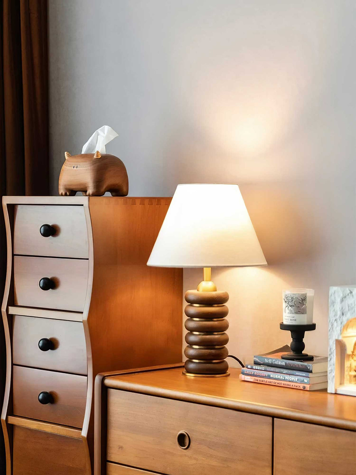 Rinalia Minimalistische Tischleuchte aus Holz