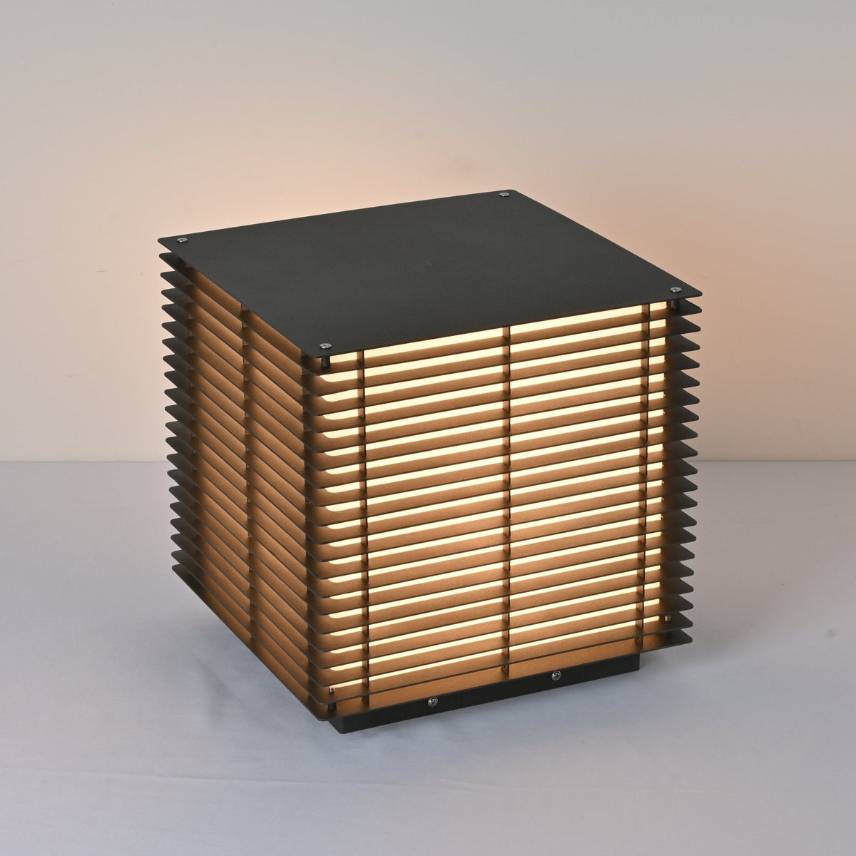 Cubra Grid Post Außenleuchte