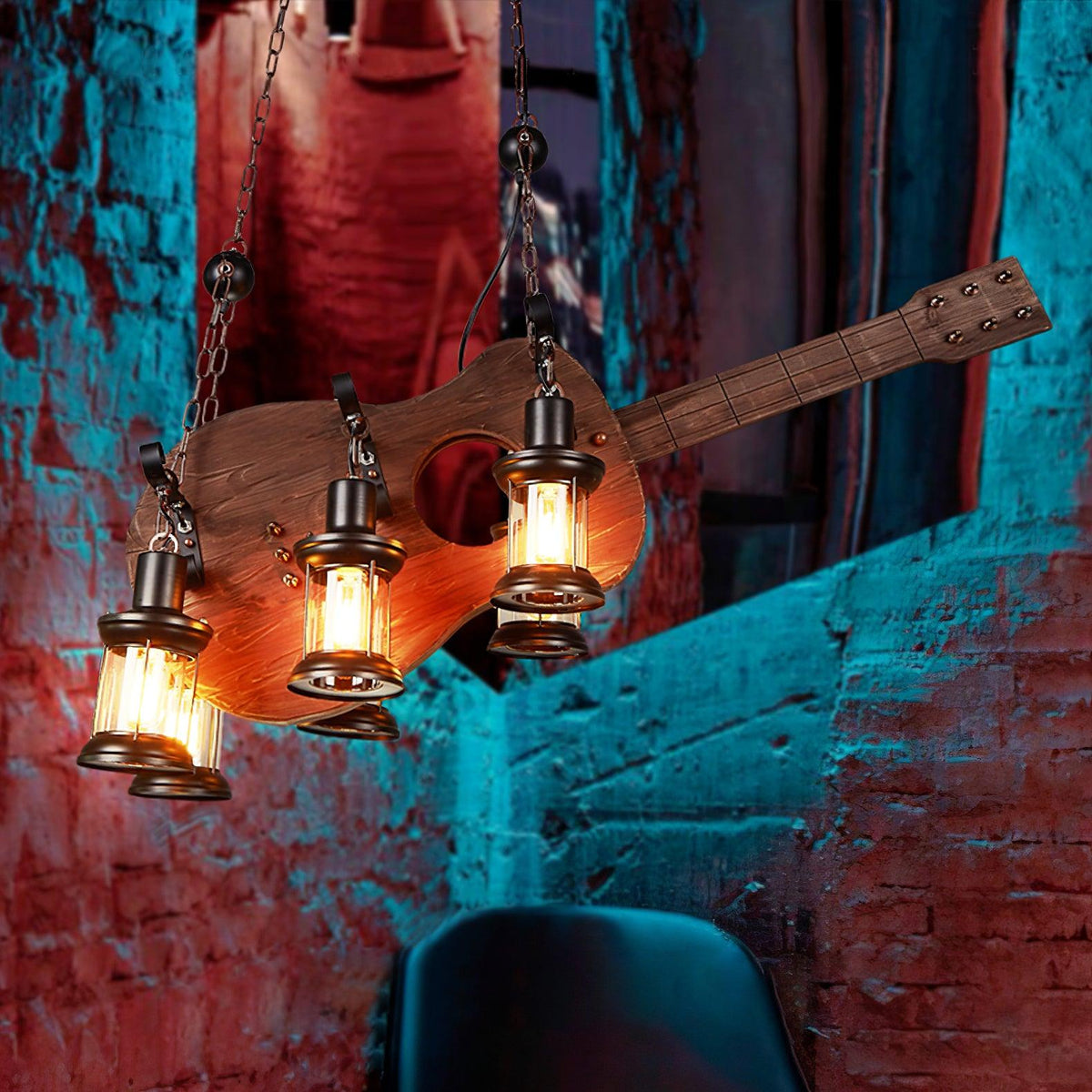 Elvisette Pendelleuchte Gitarrenform aus Holz im Vintage-Stil