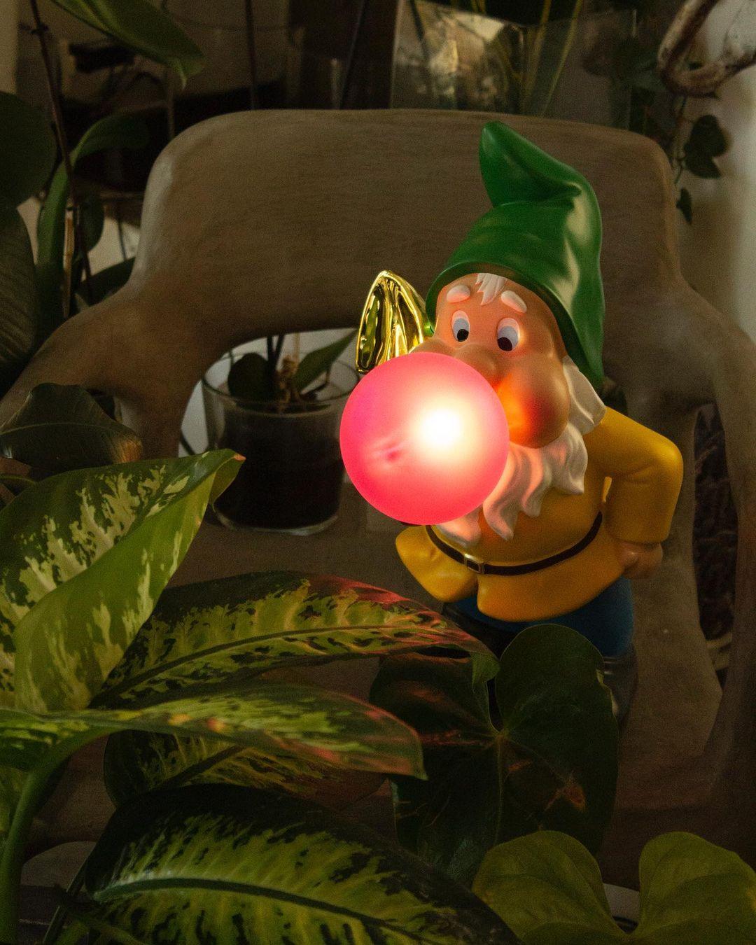 Mirivise Tischlampe