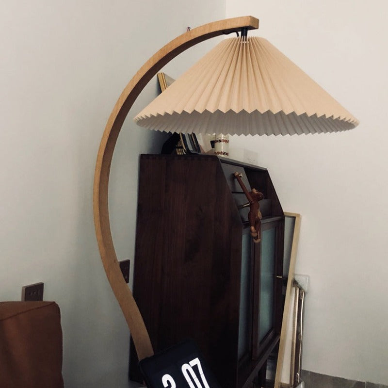 Muto Einzigartige LED Stehlampe Holz Metall Wohnzimmer