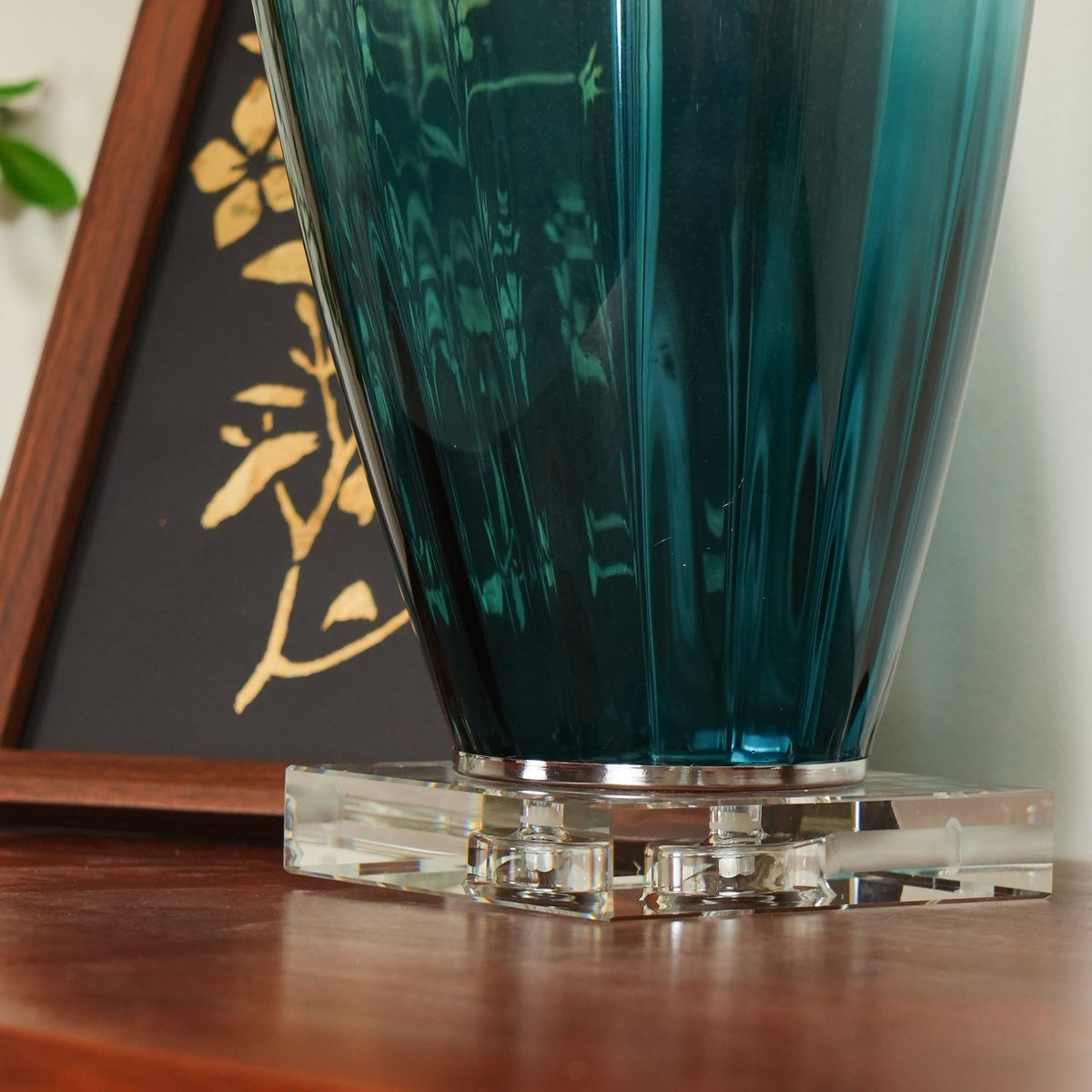 Celanelia Tischleuchte aus Glas
