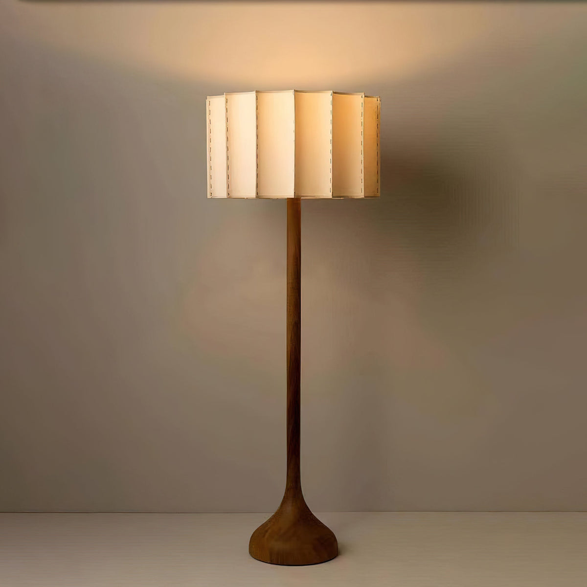 Bexi Minimalistische Stehleuchte aus Holz