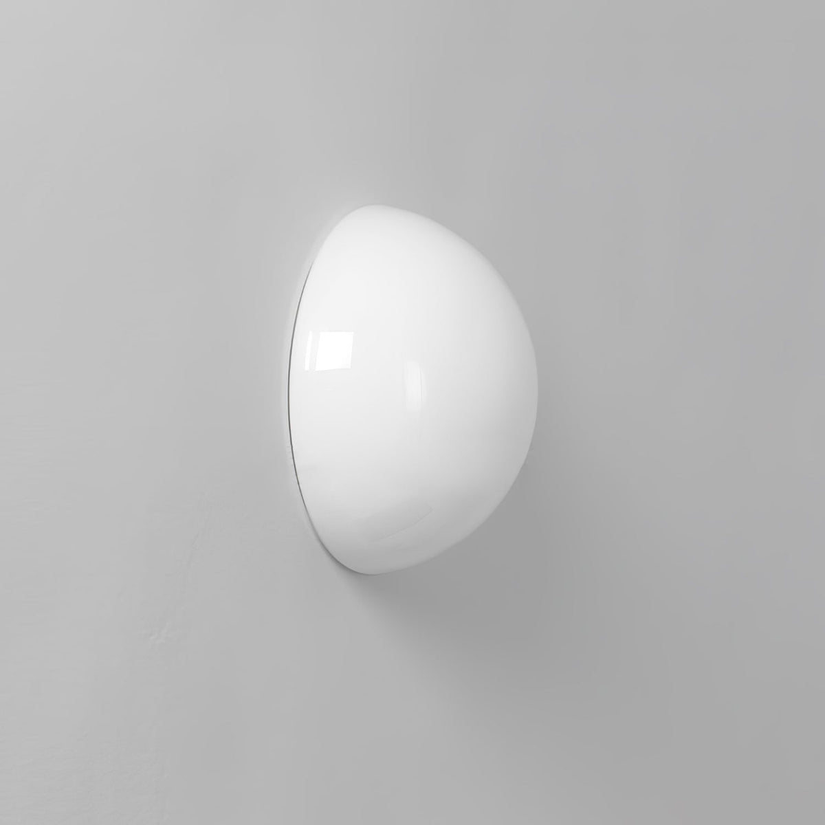 Vesilis zeitgenössische minimalistische Glas-Wandleuchte