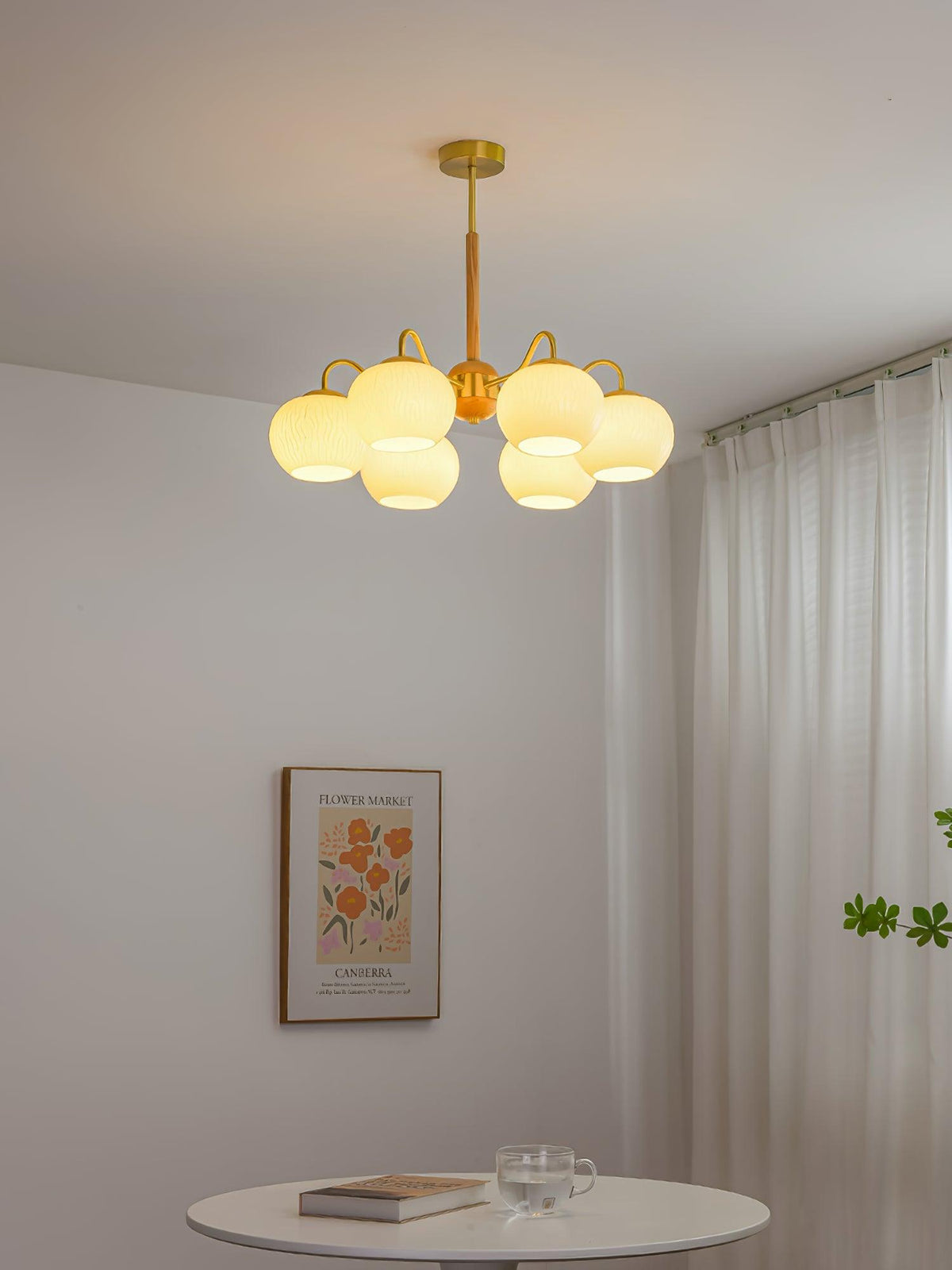 Elyra Eleganter Kronleuchter aus Holz