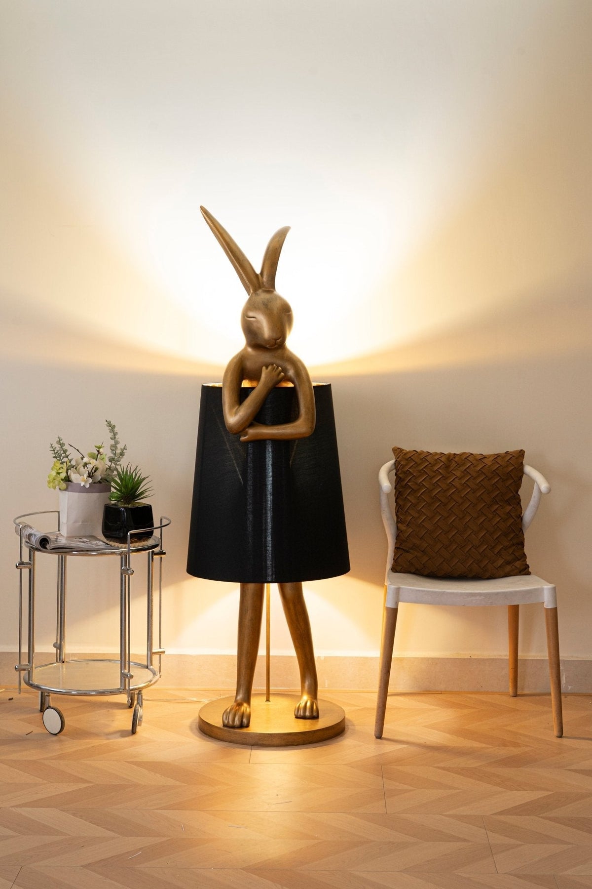 Sedr luxuriöse Stehleuchte im Hase-Silhouette-Design