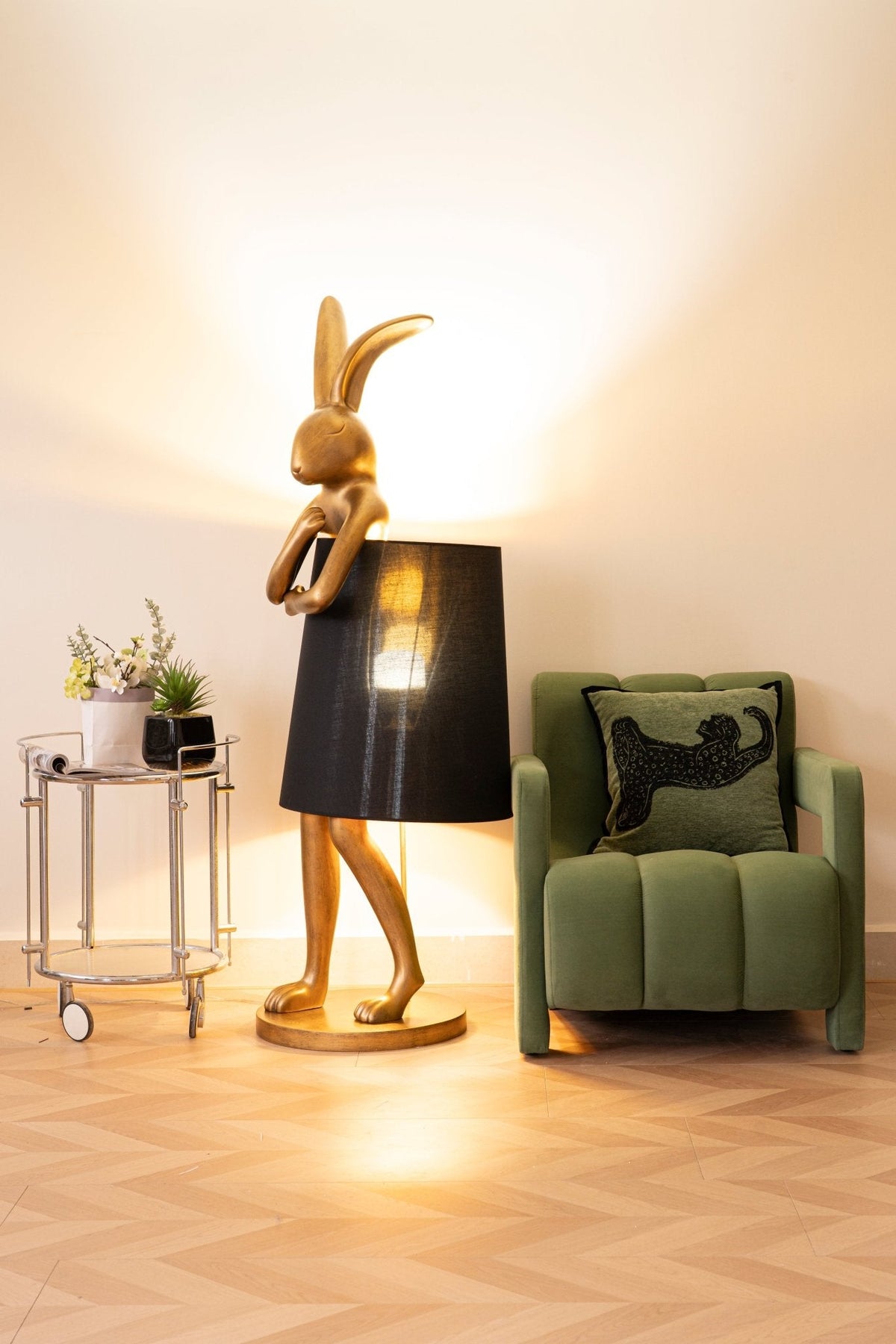 Sedr luxuriöse Stehleuchte im Hase-Silhouette-Design