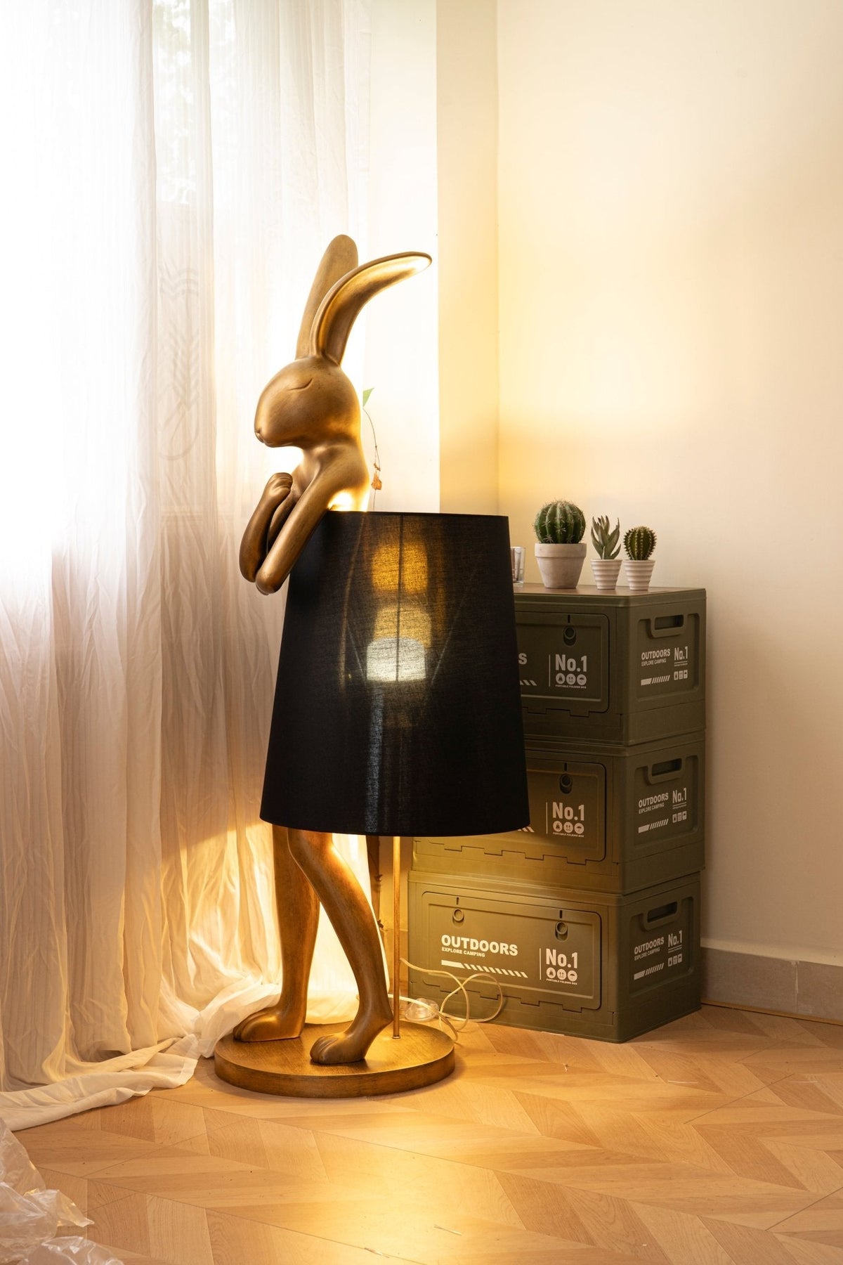 Sedr luxuriöse Stehleuchte im Hase-Silhouette-Design