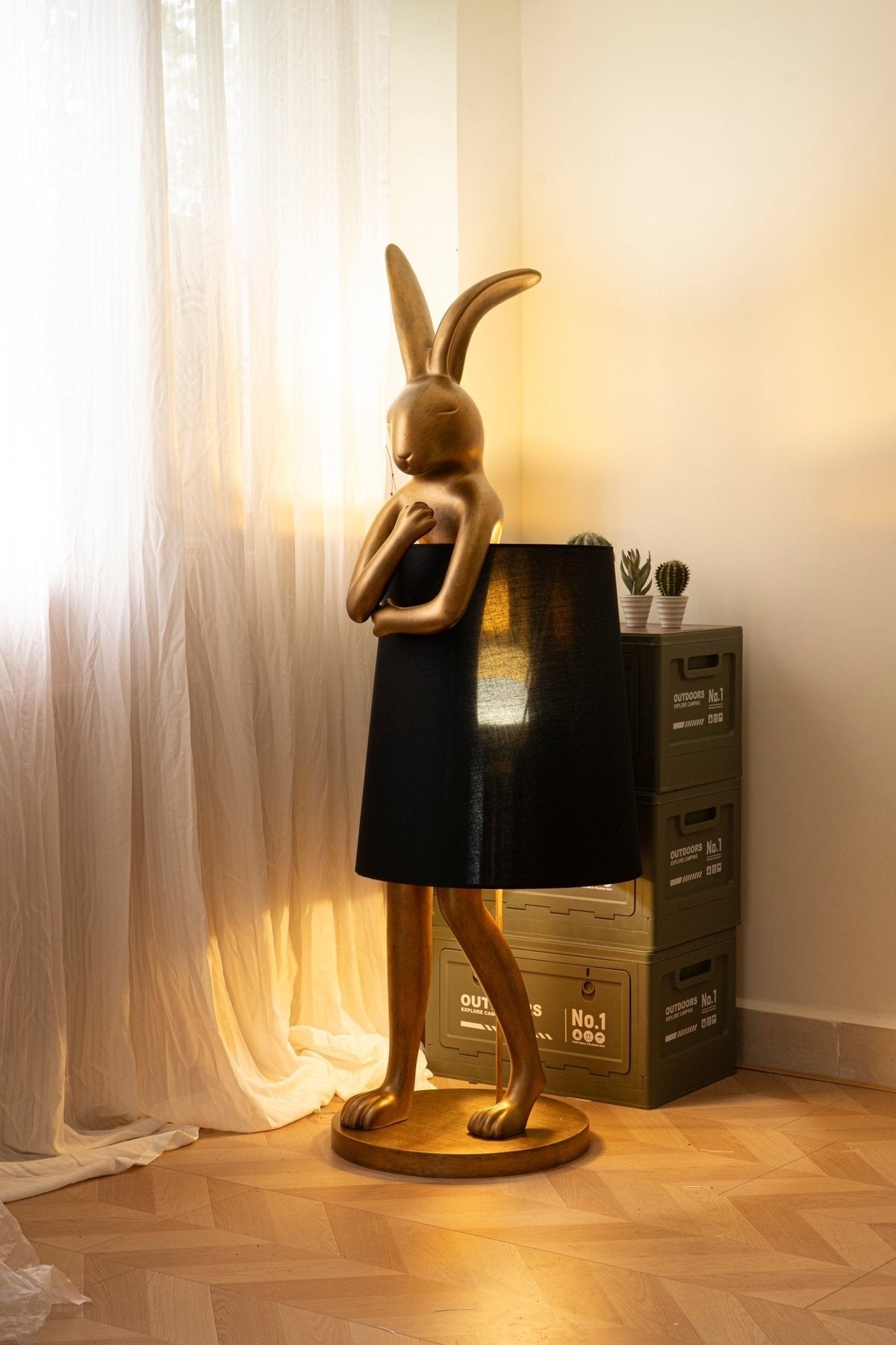 Sedr luxuriöse Stehleuchte im Hase-Silhouette-Design