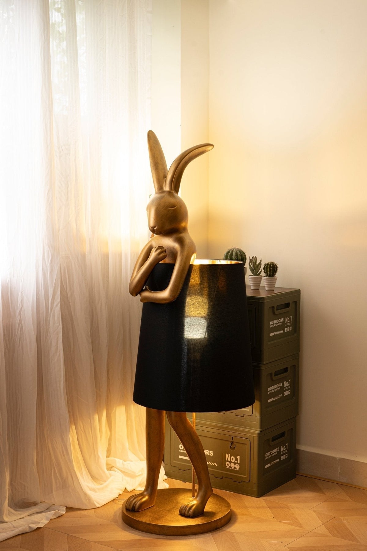 Sedr luxuriöse Stehleuchte im Hase-Silhouette-Design
