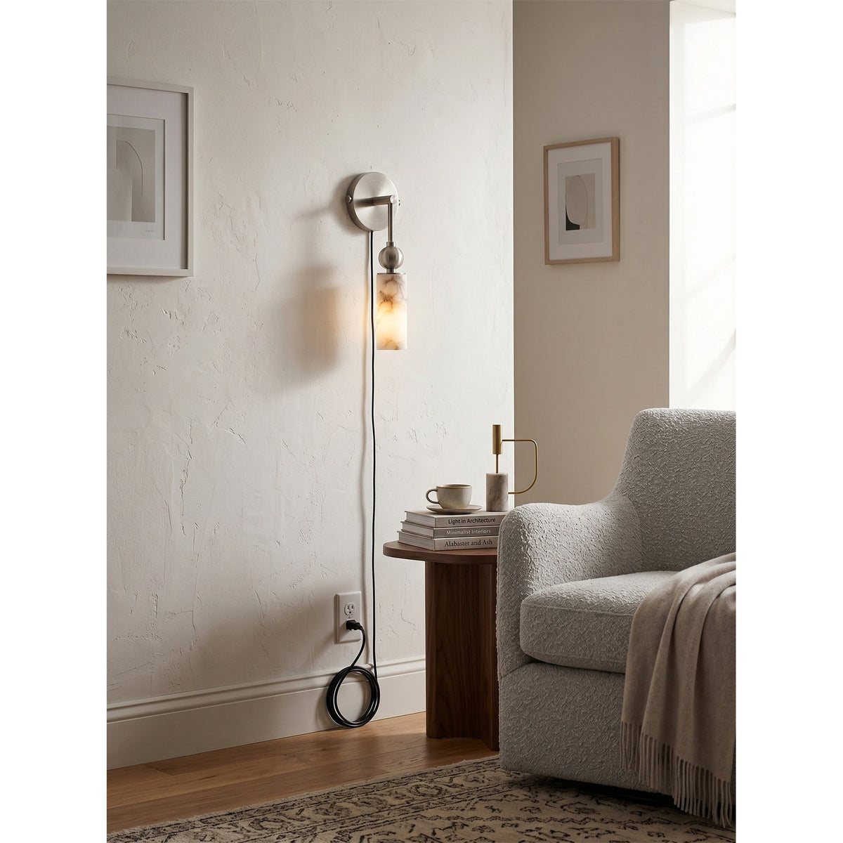 Eiraina Alabaster Wandleuchte mit Stecker