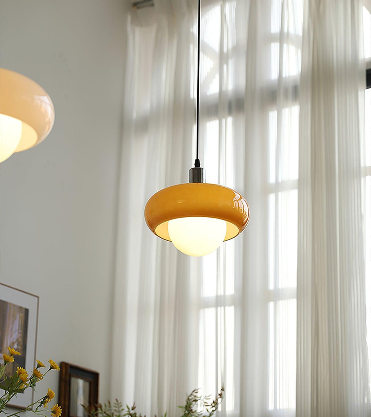Liorisira skandinavische Kunstglas-Pendelleuchte