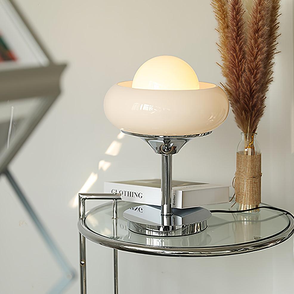 Solise Tischleuchte aus Glas im Retro-Vintage-Stil