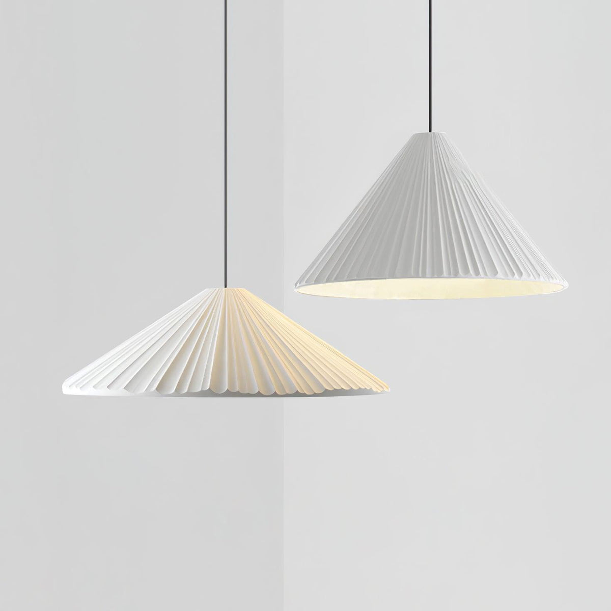 Cone Hat Kunstharz-Pendelleuchte
