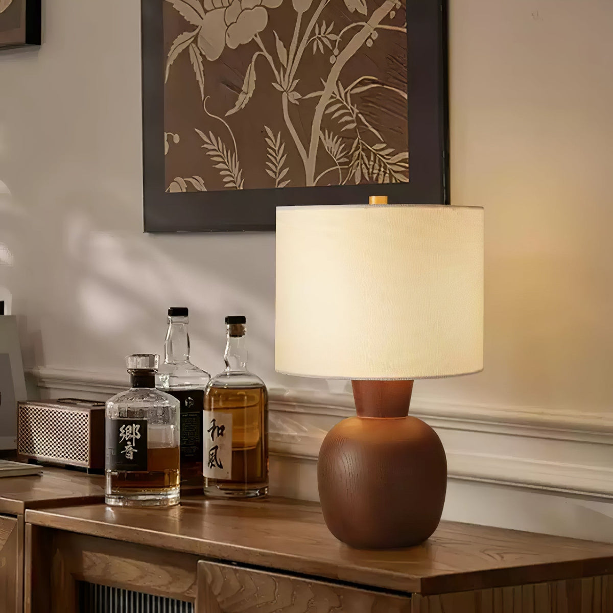 Joan Minimalistische Tischleuchte aus Holz
