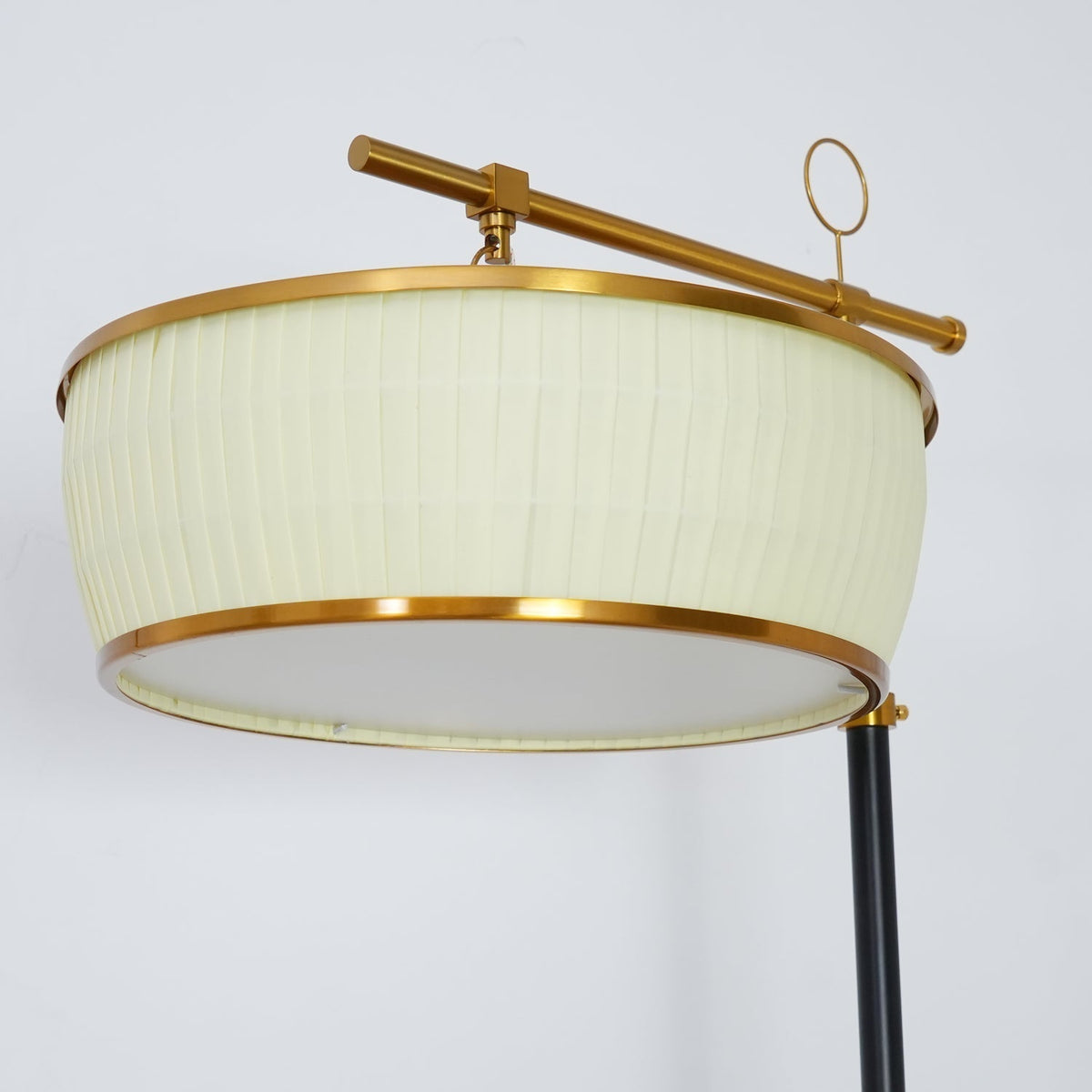 Socor Moderne Stoff-Stehleuchte