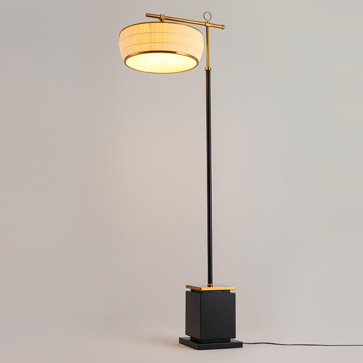 Socor Moderne Stoff-Stehleuchte