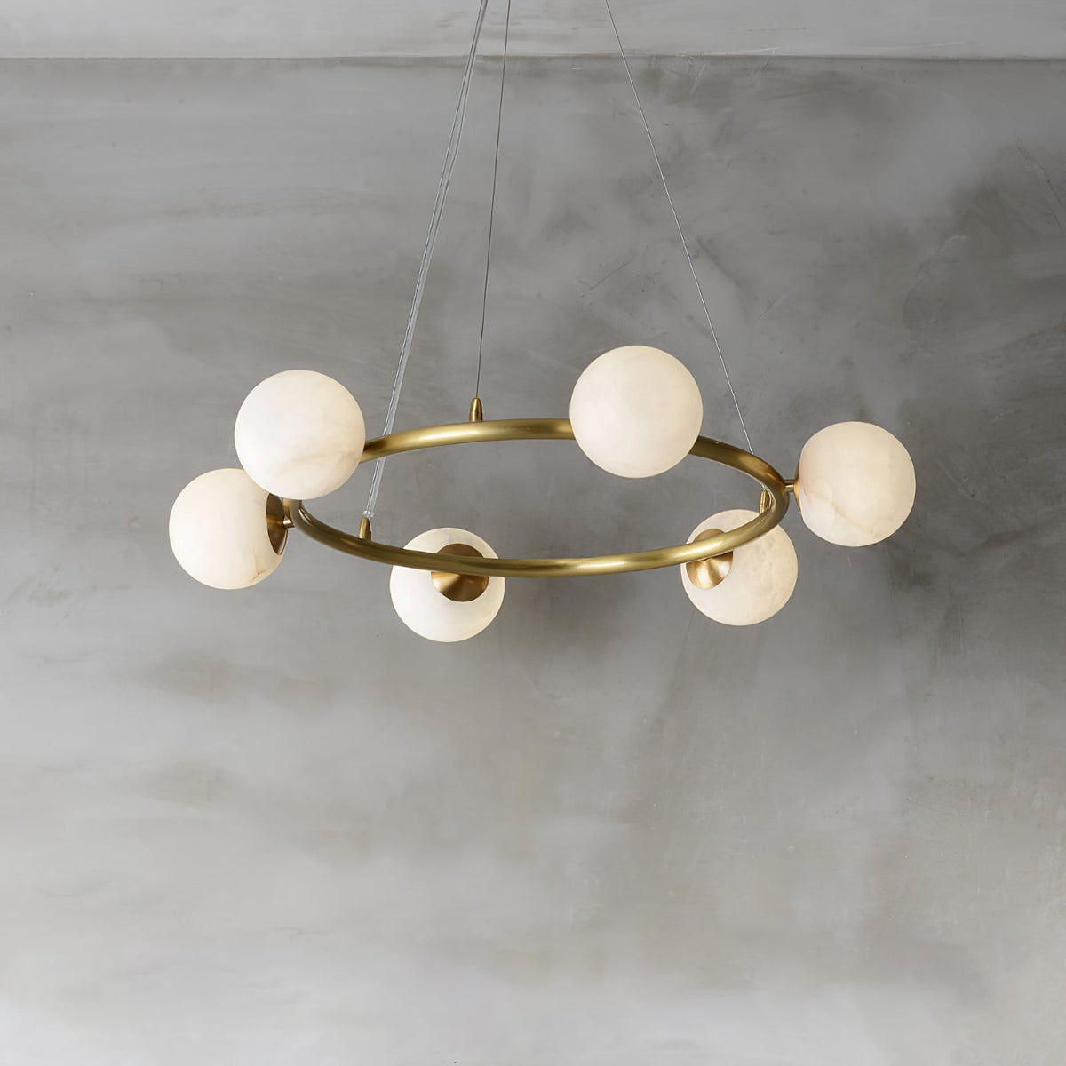 Helix Kronleuchter aus Alabaster mit Kugeln