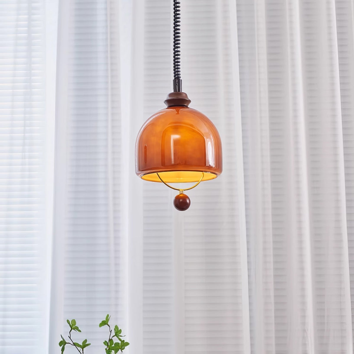 Elveise Minimalistische Pendelleuchte aus Holz in Dunkelwalnuss und Dunkelbraun
