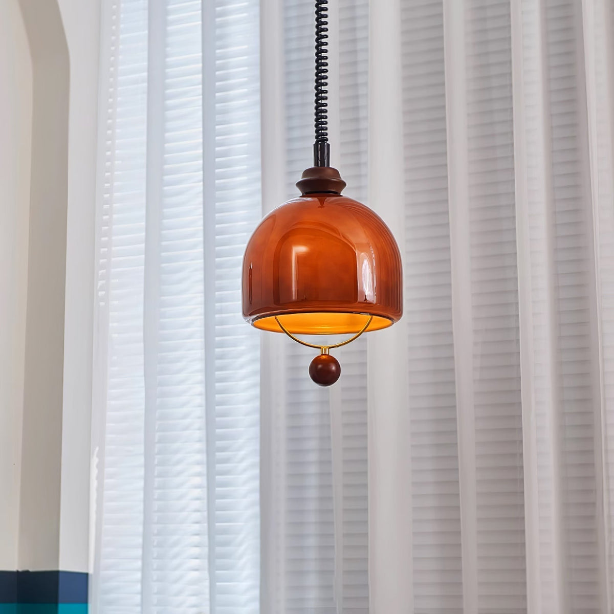 Elveise Minimalistische Pendelleuchte aus Holz in Dunkelwalnuss und Dunkelbraun