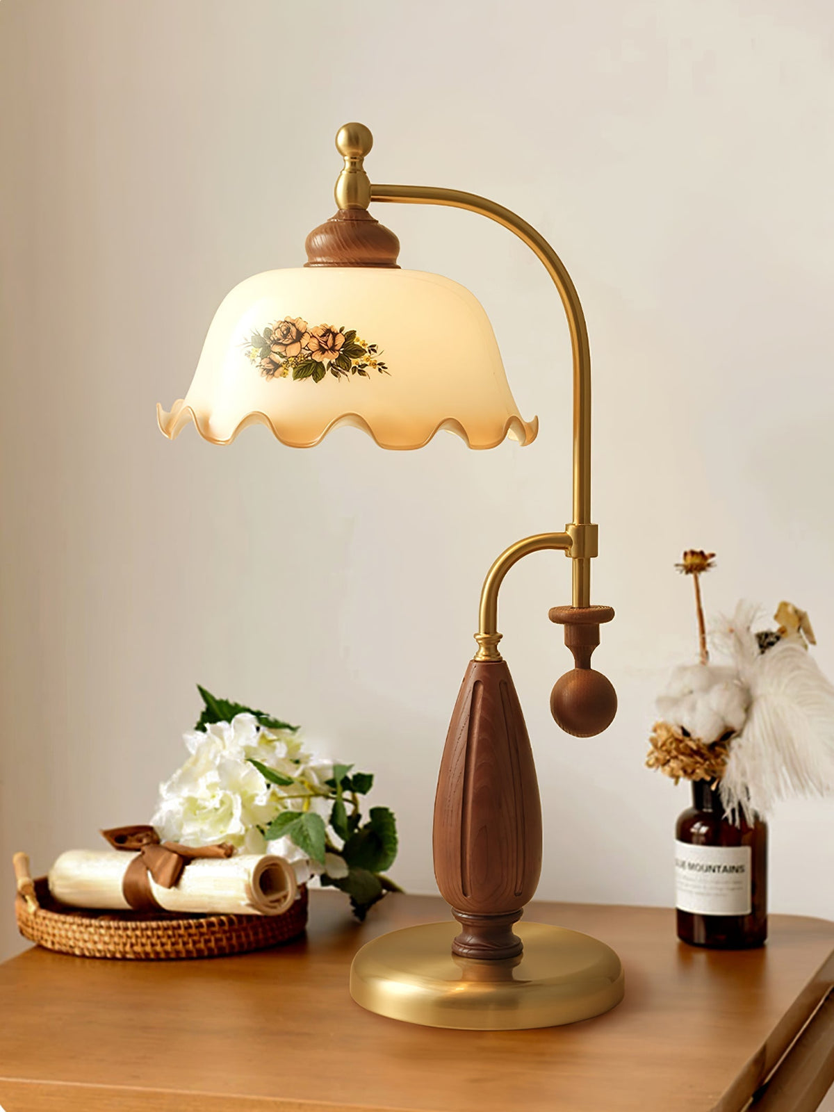 Sylorette Tischlampe aus Holz im Vintage-Stil