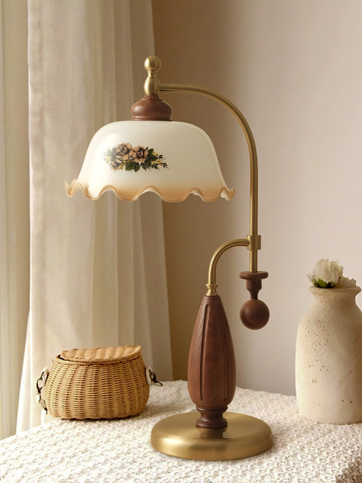 Sylorette Tischlampe aus Holz im Vintage-Stil