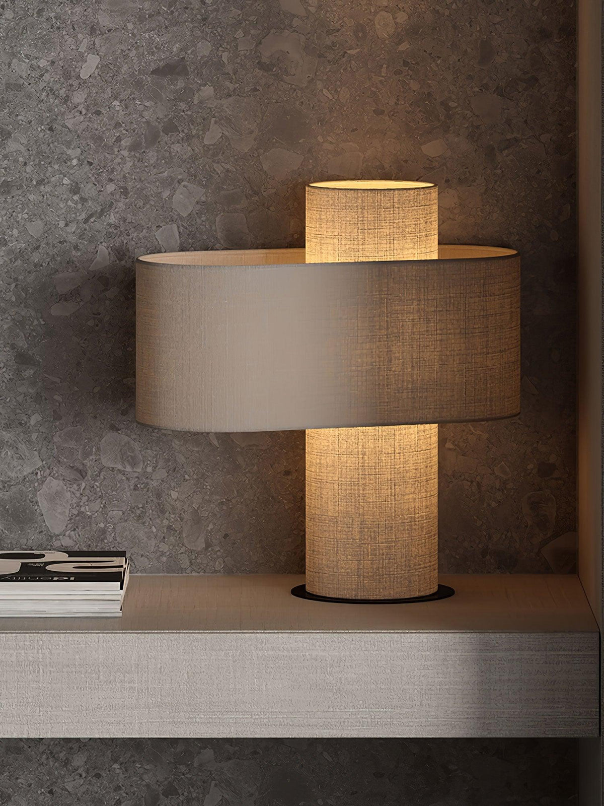 Eurvenil Minimalistische Tischleuchte aus Stoff in Beige