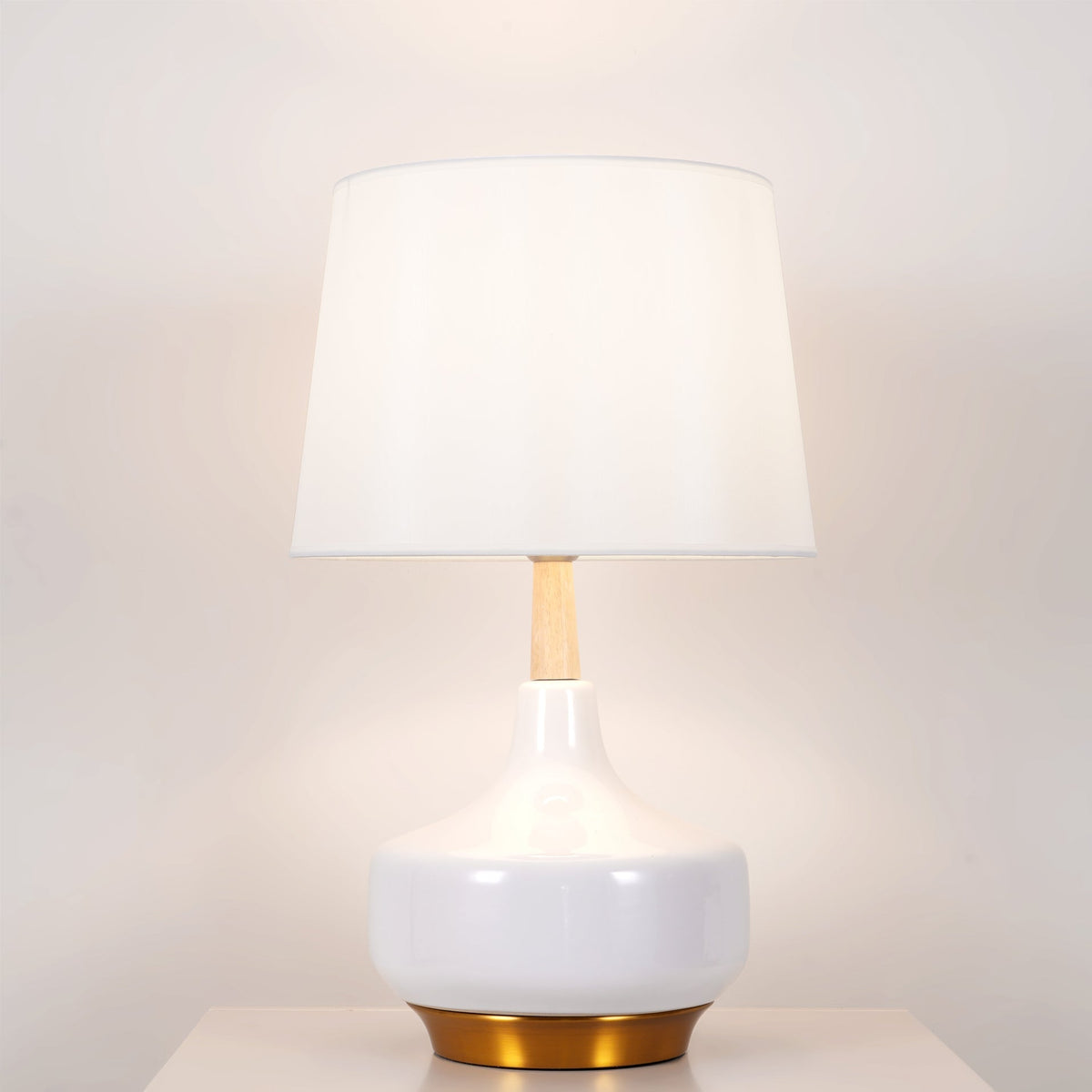 Lennon Minimalistische Kunstharz-Tischlampe