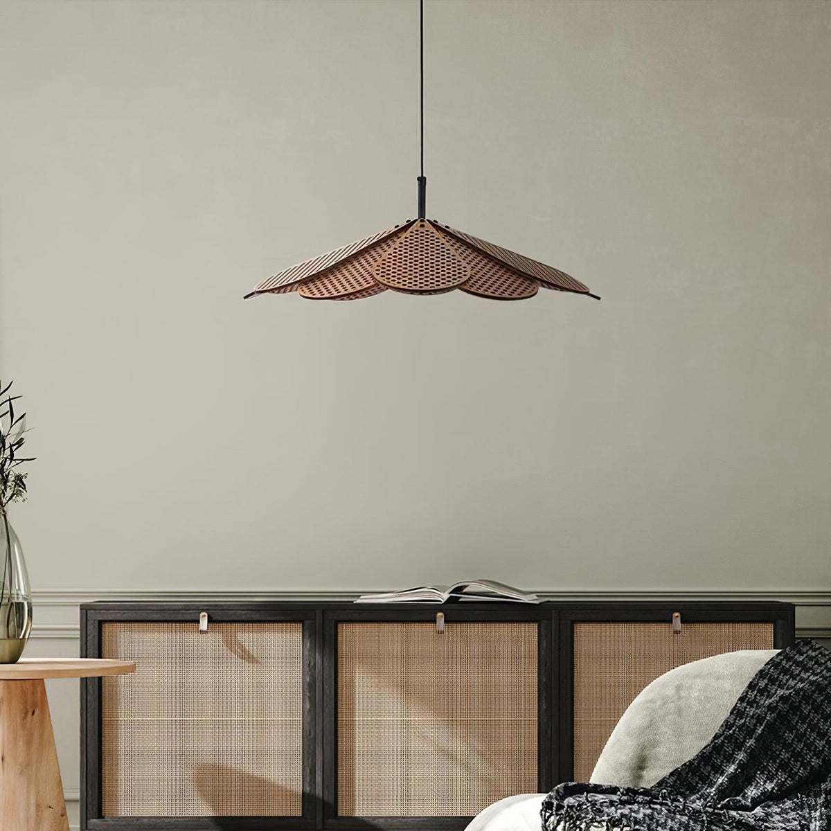 Zevarus Pendelleuchte im nordischen Wabi-Sabi-Stil aus Holz