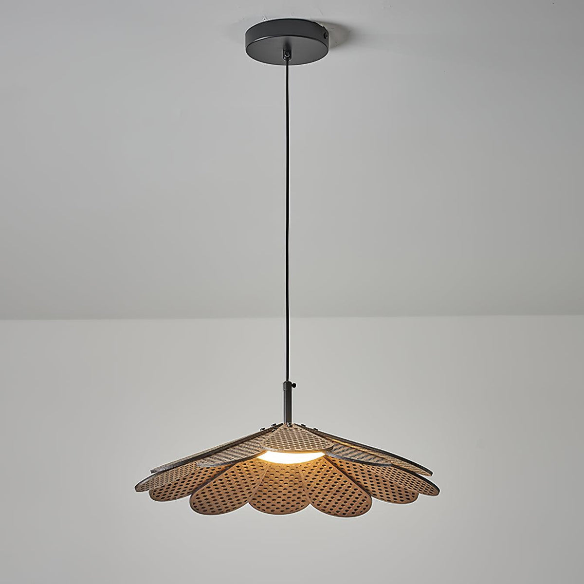 Zevarus Pendelleuchte im nordischen Wabi-Sabi-Stil aus Holz