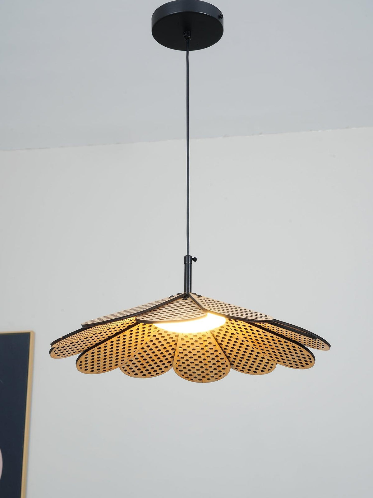 Zevarus Pendelleuchte im nordischen Wabi-Sabi-Stil aus Holz