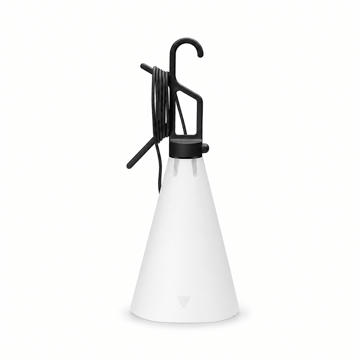 Hook Tischlampe mit Kegel