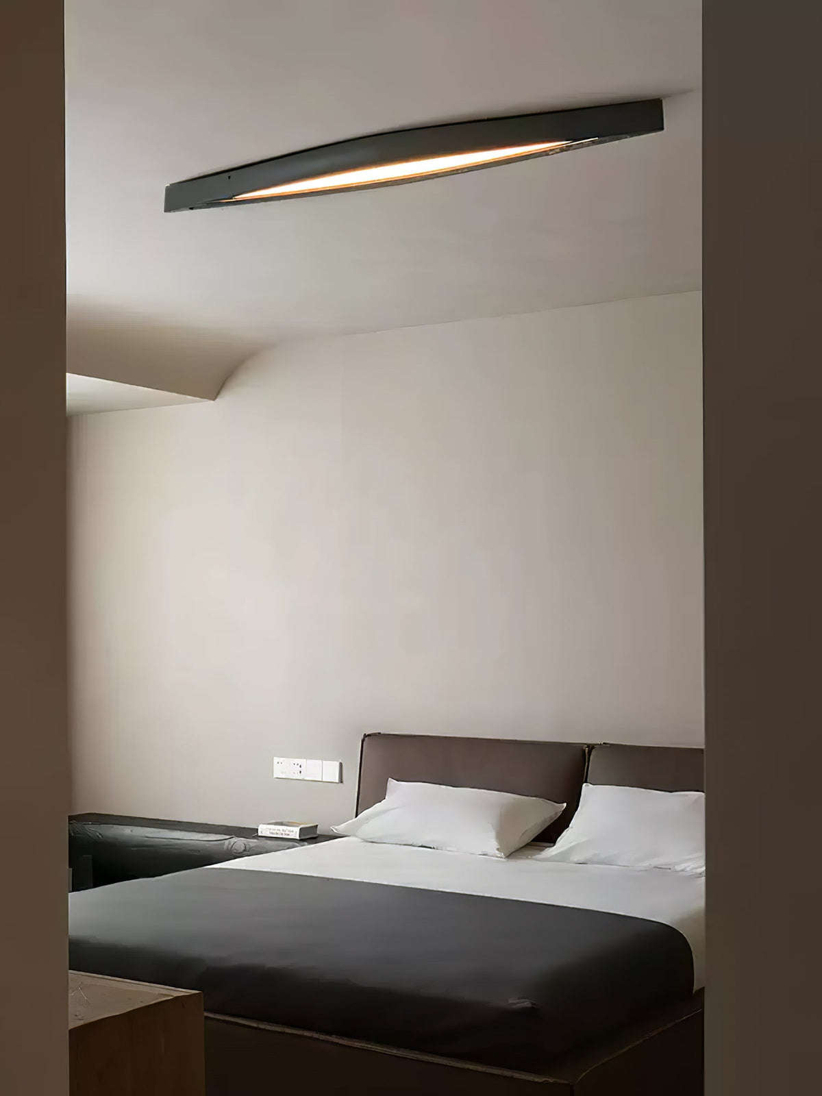 Alnoreth Deckenleuchte skandinavisch Horizon Linear aus Holz
