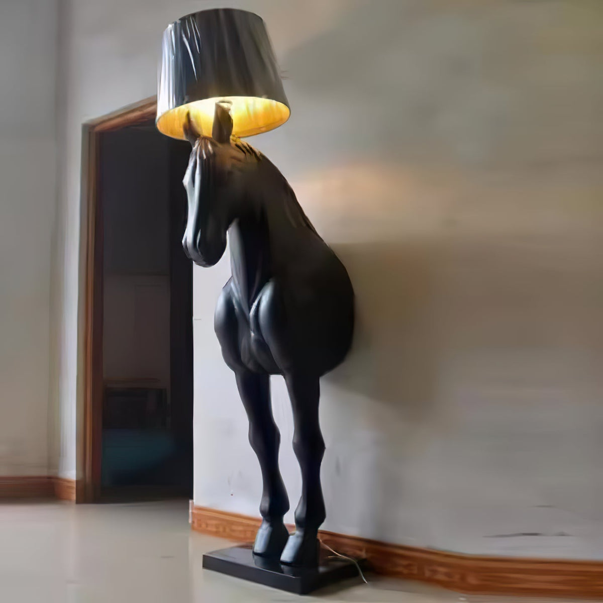 Derion Kunstharz-Stehleuchte aus Stoff