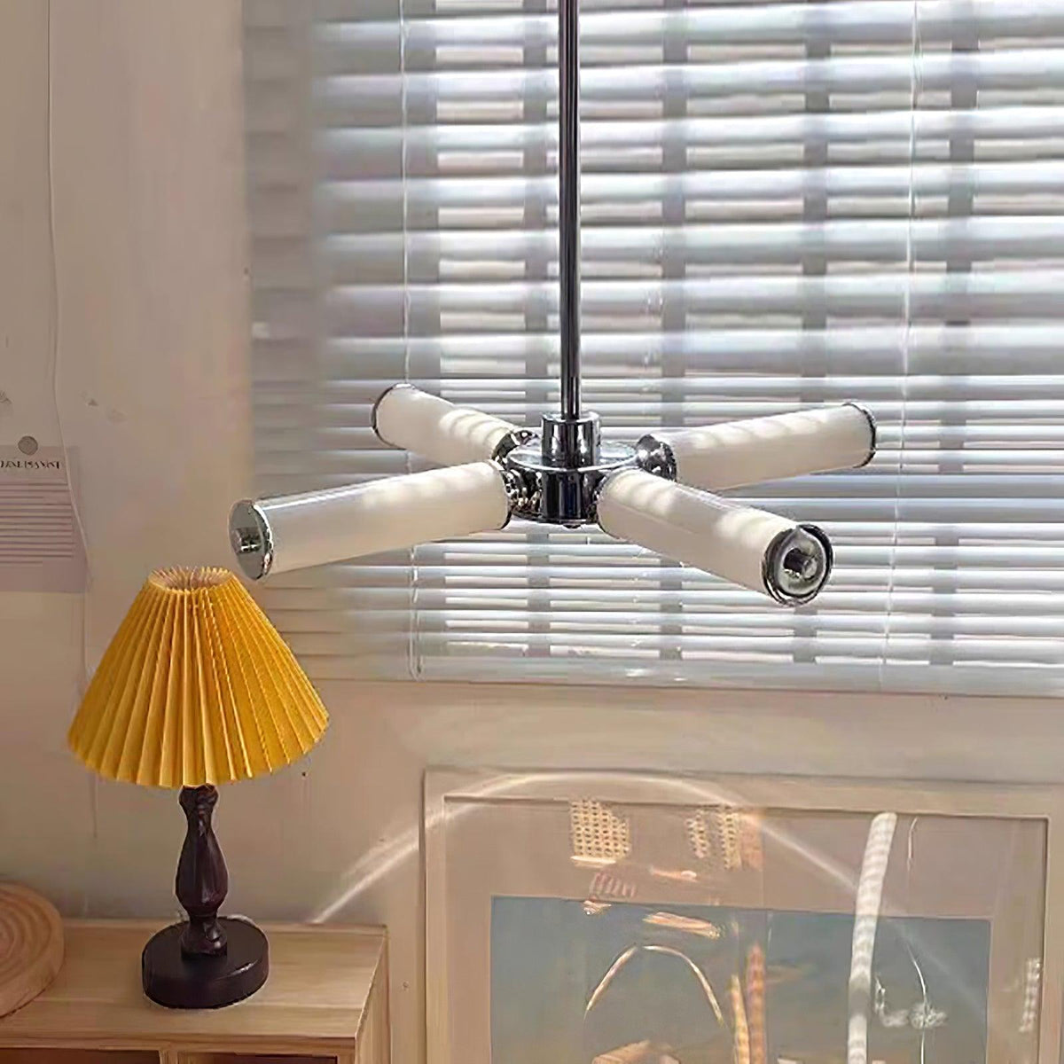 Zoliria Kronleuchter aus Glas im modernen minimalistischen Stil