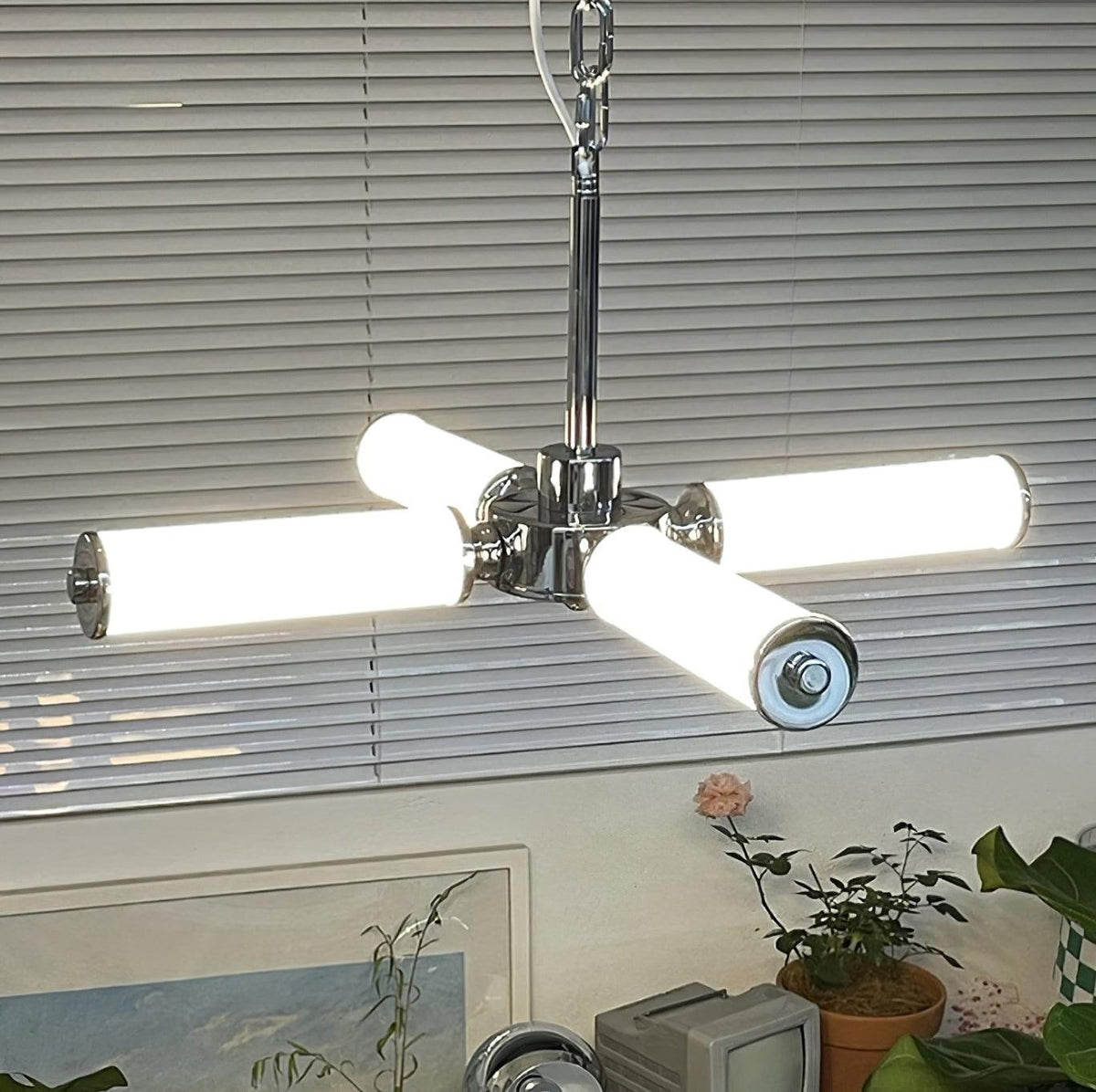Zoliria Kronleuchter aus Glas im modernen minimalistischen Stil