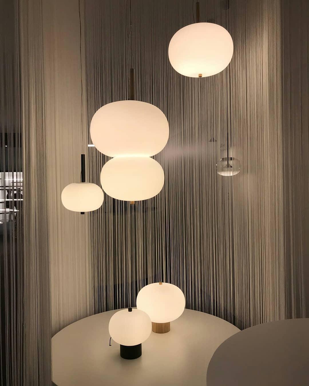 Duality Moderne Pendelleuchte aus Glas
