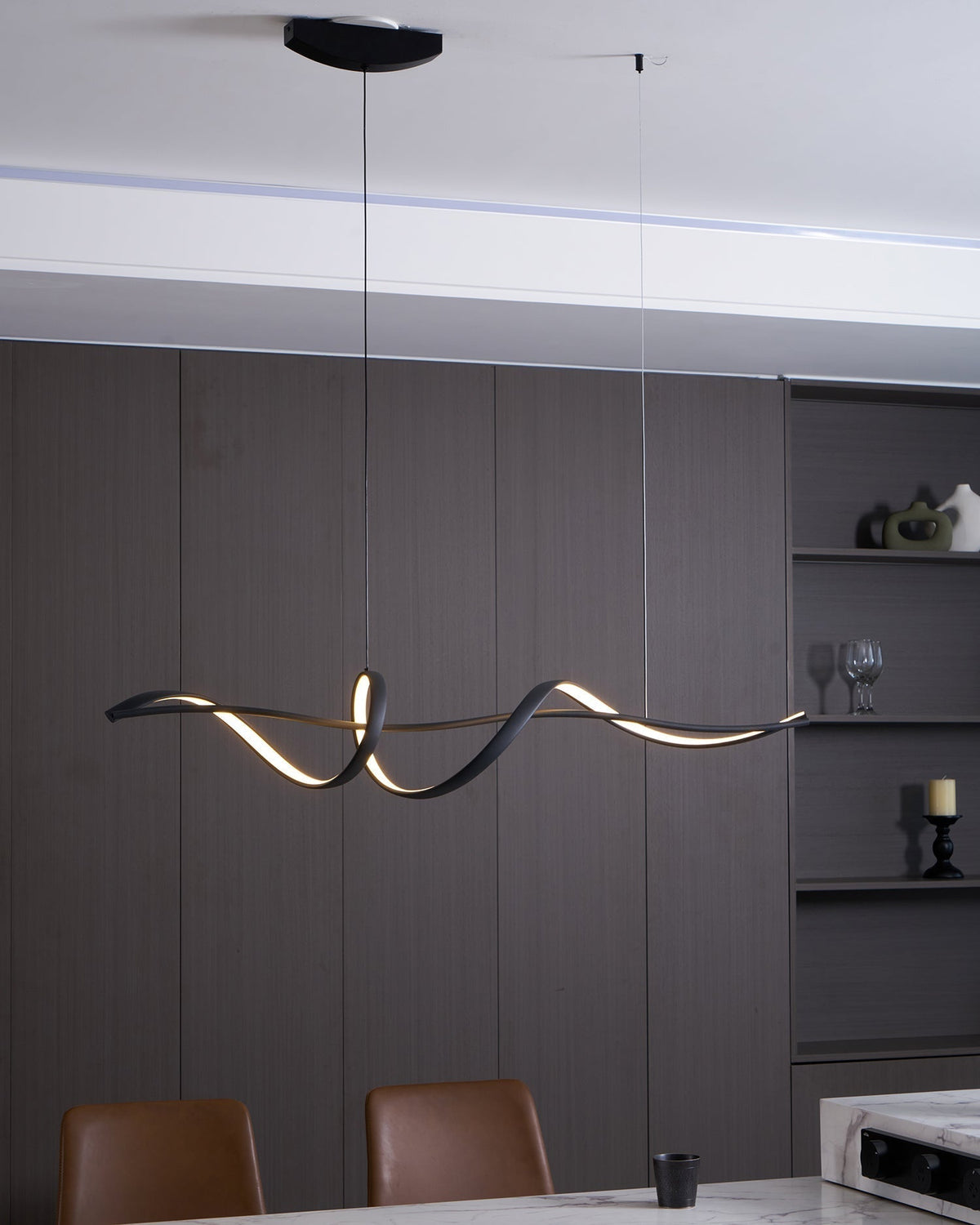 Calelina moderne schwarze LED-Wellen-Pendelleuchte