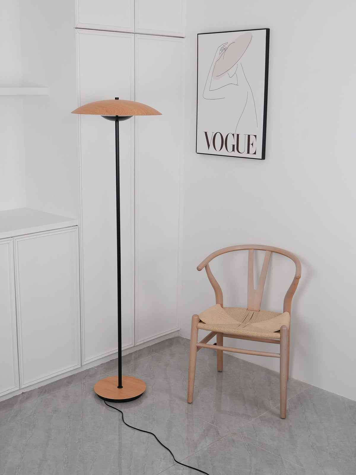 Ferinira Aluminium Minimalistische Stehleuchte