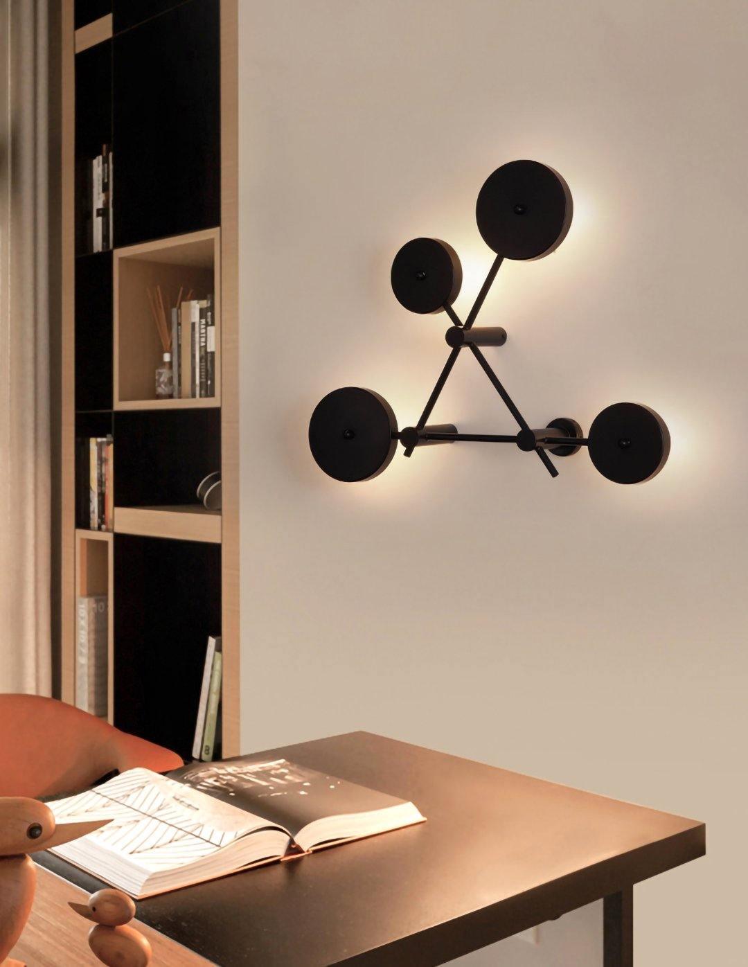 Ithael Individual Creativity Wandleuchte