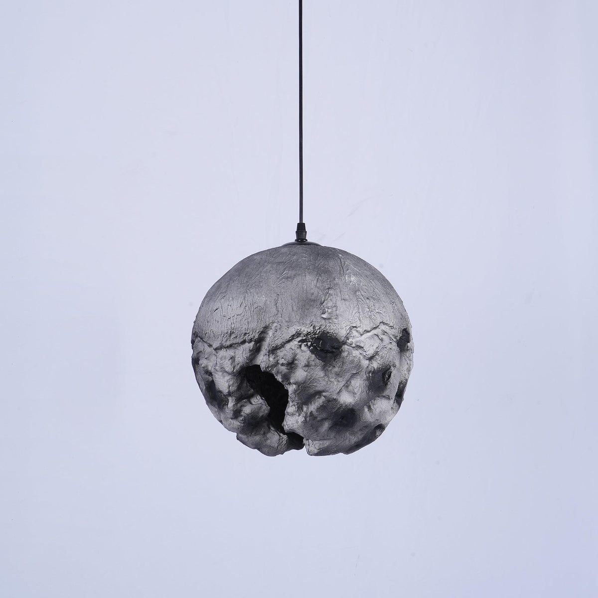 Ilphaara Irregular Planet Kunststoff-Pendelleuchte
