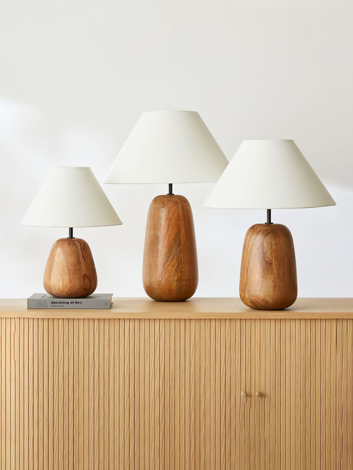 Lindenier Tischleuchte aus Holz
