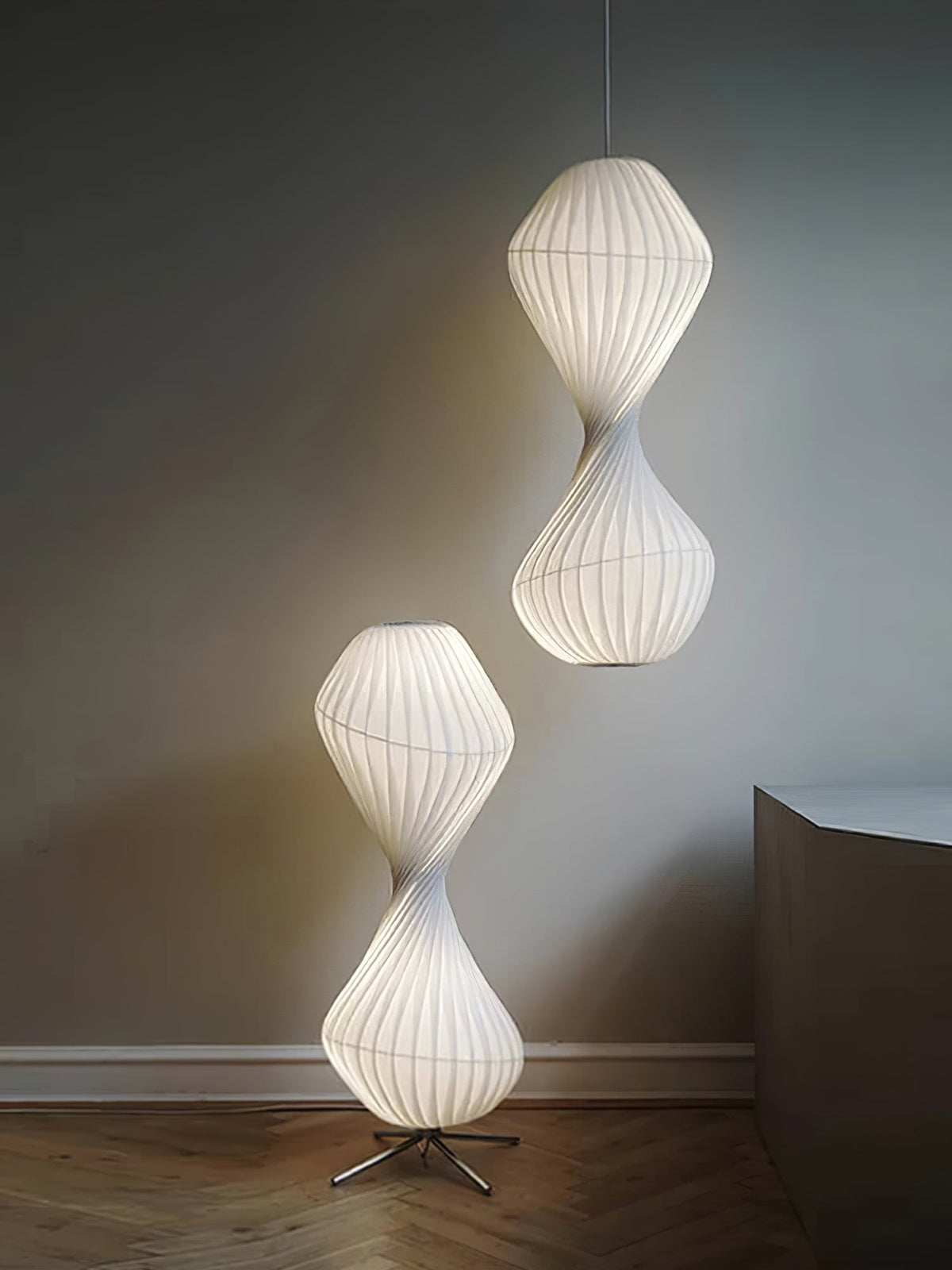 Alcareth Premium Nordische Kunst-Pendelleuchte aus Kunststoff