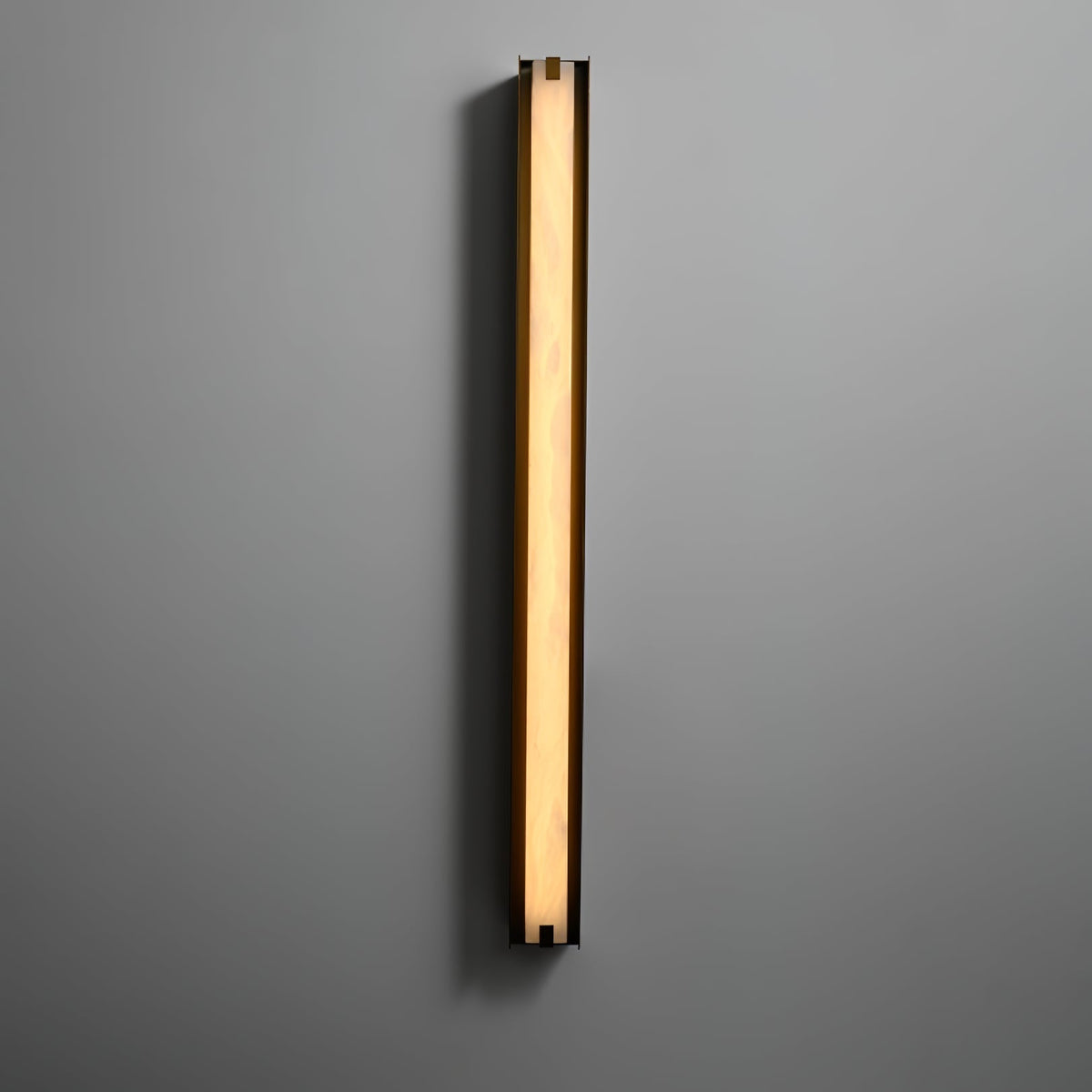 Tebris Alabaster-Wandleuchte
