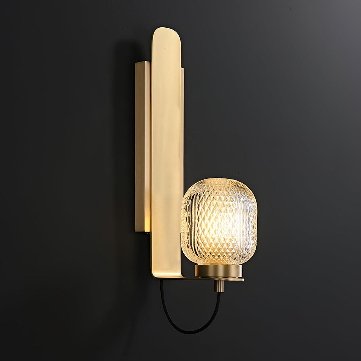 Cresh Premium zeitgenössische Wandleuchte aus Messing und Glas