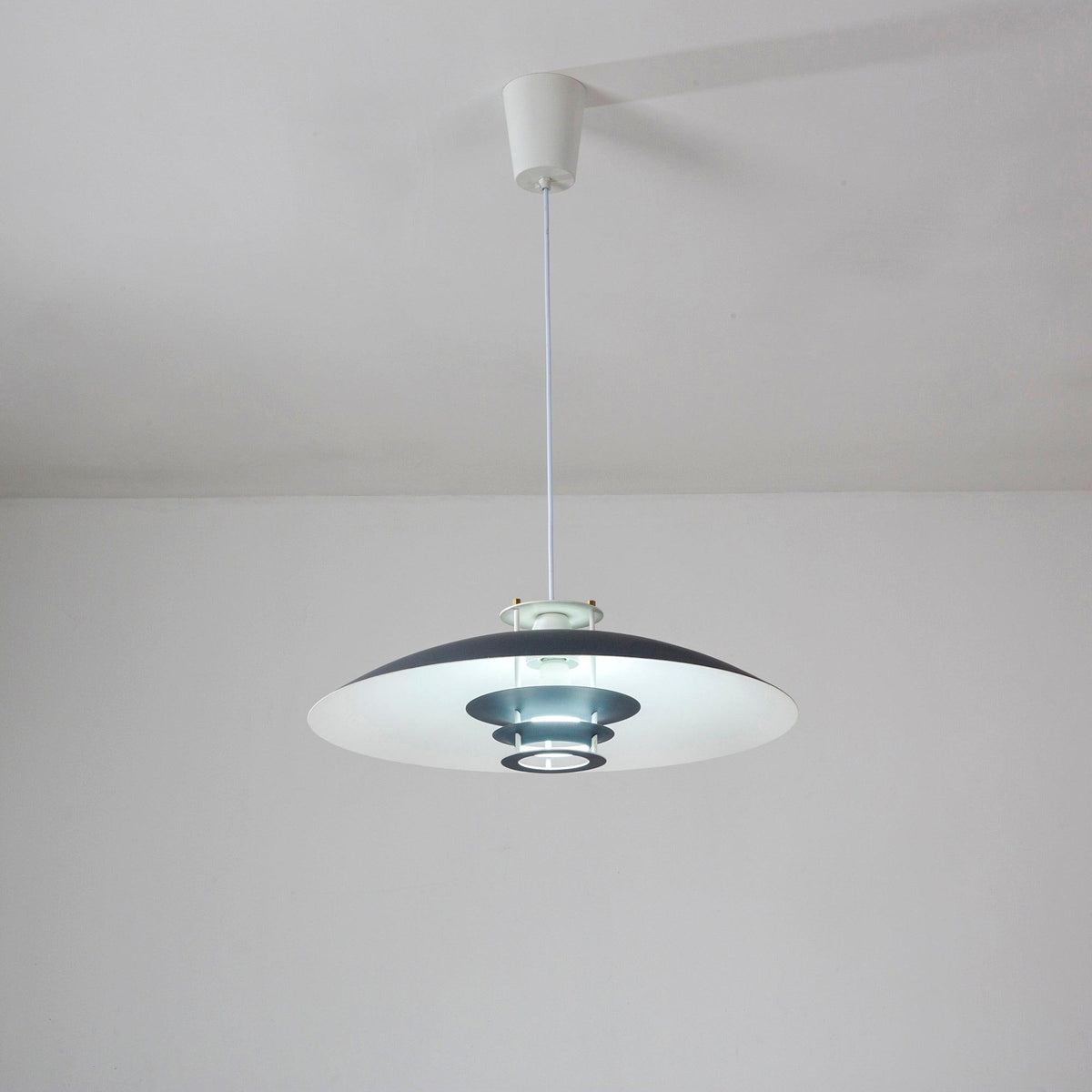 Feraaya moderne Aluminium-Pendelleuchte
