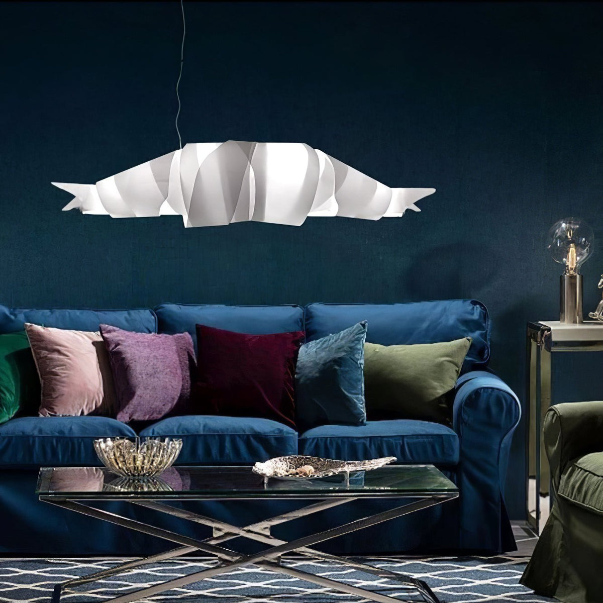 Ribbon Kronleuchter aus PVC im Spielvollen Stil