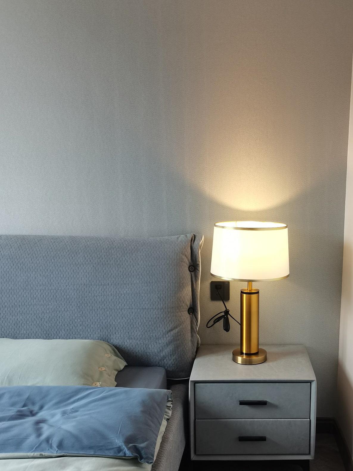 Cur Tischleuchte modern +