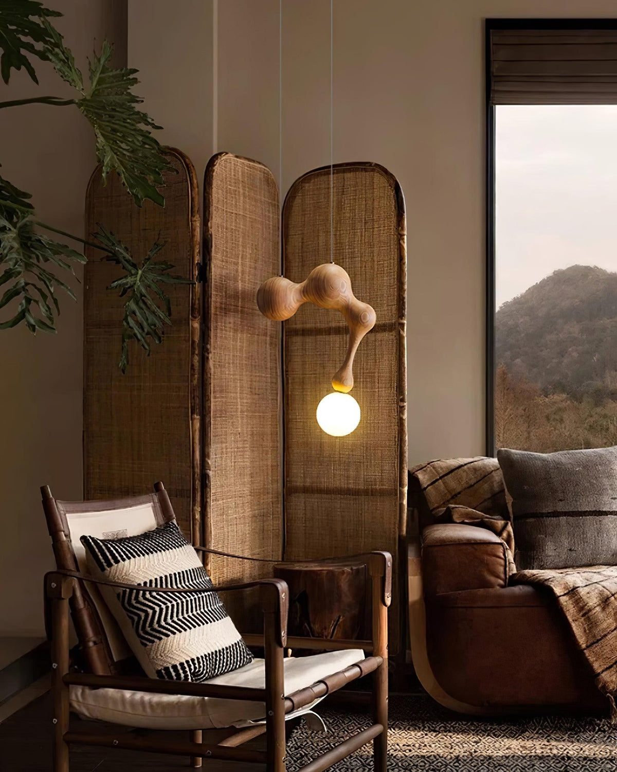 Hale luxuriöse Pendelleuchte aus Holz