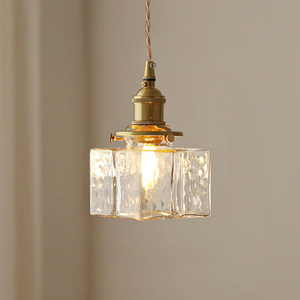 Ovely Vintage Pendelleuchte aus gehämmertem Messing und Glas